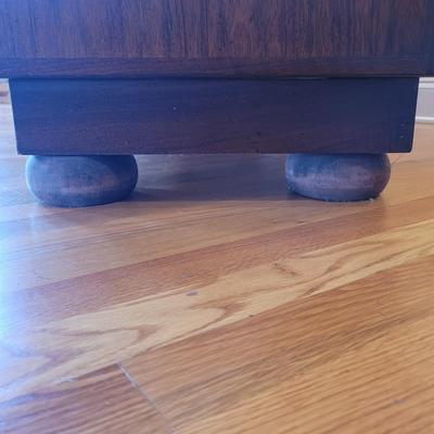Mid-Century Modern Style Sideboard (LR-EL)