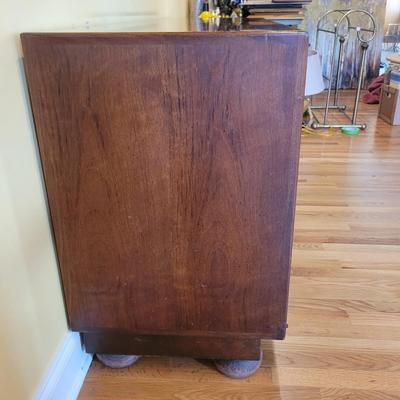 Mid-Century Modern Style Sideboard (LR-EL)