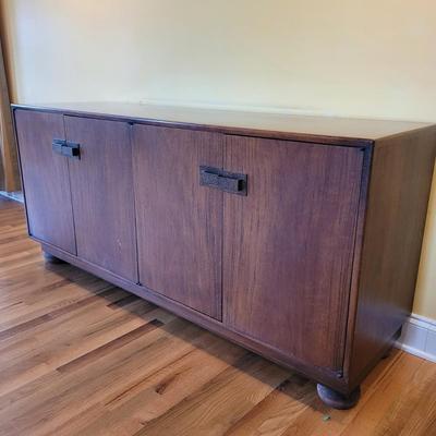 Mid-Century Modern Style Sideboard (LR-EL)