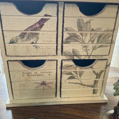 Bird decor