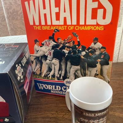 Poker card shuffler and Twins items