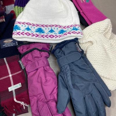 Vintage winter accessories plus one New set