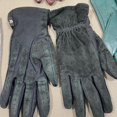 7 Pairs of Ladies Gloves Leather