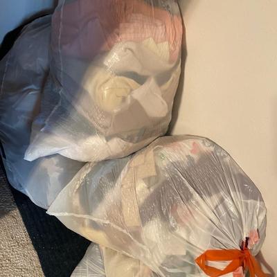 5 bags of vintage women’s clothes