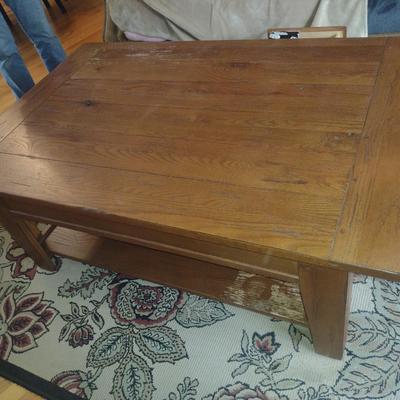 Broyhill Attic Heirlooms Wooden Coffee Table with Drawer- Approx 50" X 32" x 19 1/4" Tall