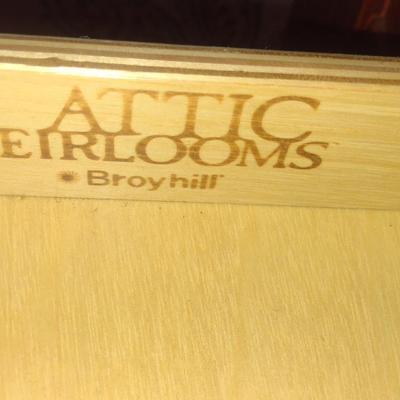 Broyhill Attic Heirlooms Wooden Coffee Table with Drawer- Approx 50" X 32" x 19 1/4" Tall