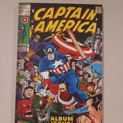 MARVEL ALBUM ISSUE "CAPTAIN AMERICA" STRETCHED CANVAS ON WOODEN FRAME