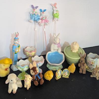 Easter Decorations Bunnies Lamb & Chicks