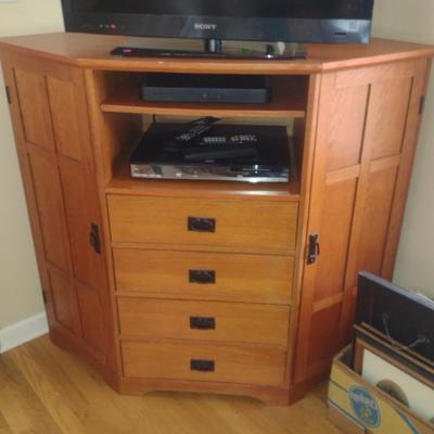 Wooden Storage Cabinet/Media Stand