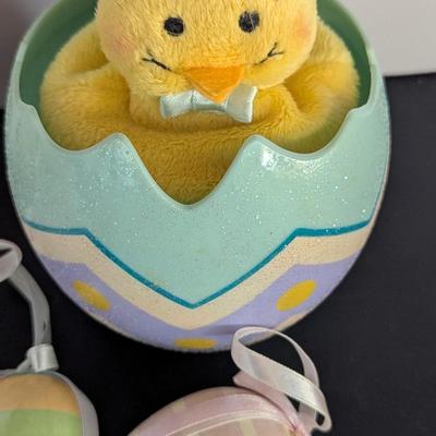 Plush Paper Mache Wood & Plastic Decorated Eggs