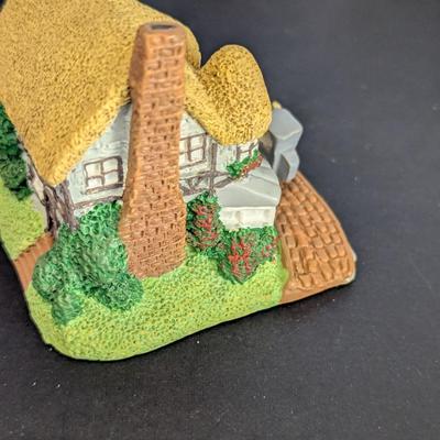 Resin & Ceramic Lawn Figurines Home Decor