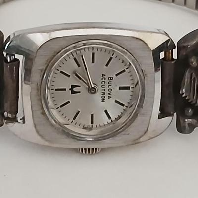 Vintage Bulova Swiss Automatic Watch N5 Navajo Sterling Silver Turquoise Men's wrist watch