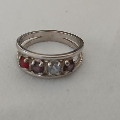 14 k Gold Multi Gemstone Ring, 14k Gold, Original Gleam light Natural Spinal, Aquamarine, Amethyst and Ruby / Garnet Vintage Ring