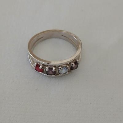 14 k Gold Multi Gemstone Ring, 14k Gold, Original Gleam light Natural Spinal, Aquamarine, Amethyst and Ruby / Garnet Vintage Ring