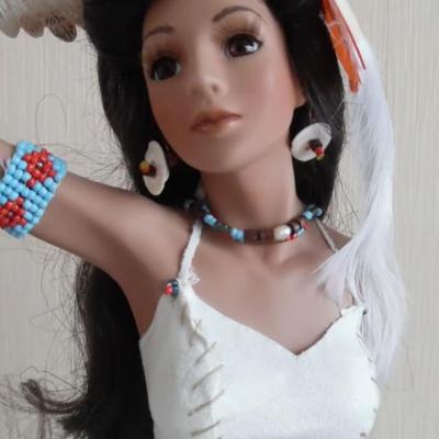 ASHTON-DRAKE "SPIRIT OF THE SNOWY OWL" NATIVE AMERICAN PORCELAIN DOLL