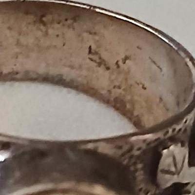 Vintage Silpada Sterling Textured Vine Bamboo Coral Cabochon Ring Marked .925 India