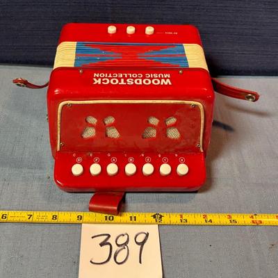 Vintage Woodstock Music Collections