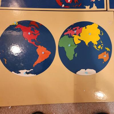 Montessori Home School Wood Map Puzzles North South America , Europe, Asia, Australia, Africa ,United States, Canada , World
