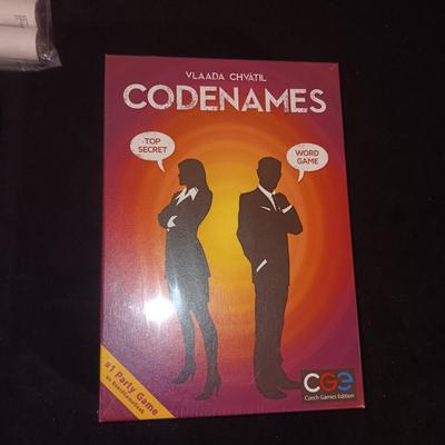 NEW "CODENAMES" #1 PARTY GAME AND LIKE NEW LIT CROSSWORD COMPANION
