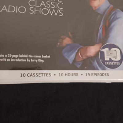 2 NEW "THE BOB HOPE SHOW" & LARRY KING "FAVORITE CLASSIC RADIO SHOWS" ON CASSETTE