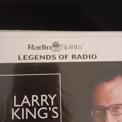 2 NEW "THE BOB HOPE SHOW" & LARRY KING "FAVORITE CLASSIC RADIO SHOWS" ON CASSETTE