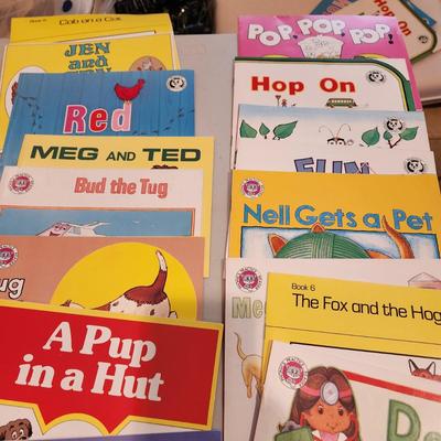 Large Lot Of Phonics Practice Reader Books Very Good Condition