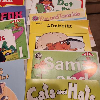 Large Lot Of Phonics Practice Reader Books Very Good Condition