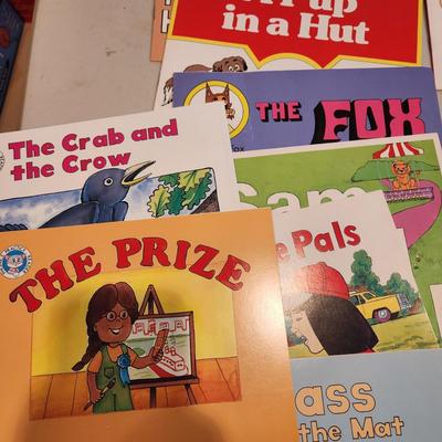 Large Lot Of Phonics Practice Reader Books Very Good Condition