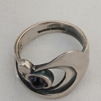 Nice Norway marked 925 signed ring - Size 5.5