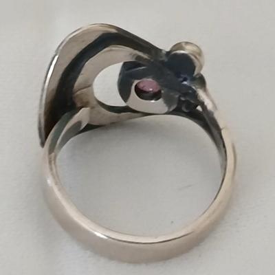 Nice Norway marked 925 signed ring - Size 5.5