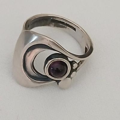 Nice Norway marked 925 signed ring - Size 5.5