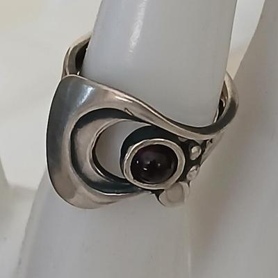 Nice Norway marked 925 signed ring - Size 5.5