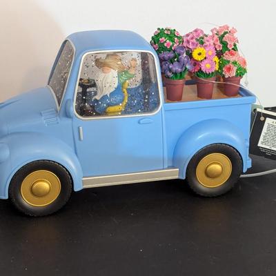 LED Water Globe Gnome Country Garden Farmhouse Truck Lights Up