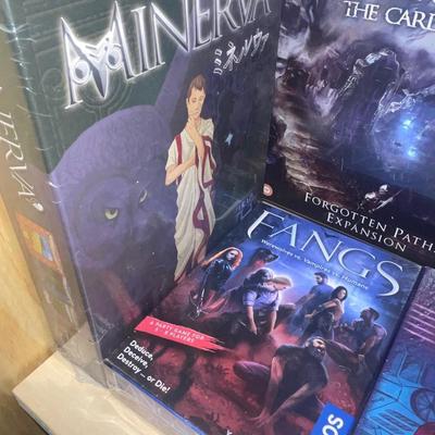G121-Large Game Lot