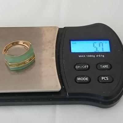 14k 14 K Gold Jade Jadeite ring peridot beautiful band - Size 8