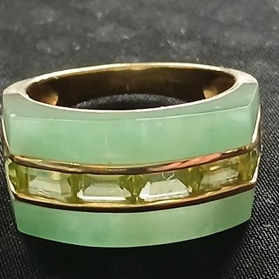 14k 14 K Gold Jade Jadeite ring peridot beautiful band - Size 8