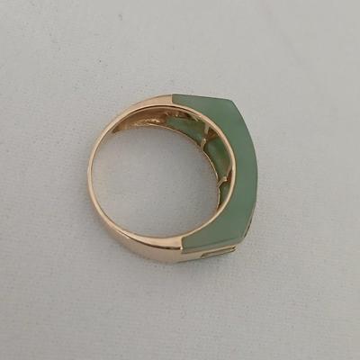 14k 14 K Gold Jade Jadeite ring peridot beautiful band - Size 8