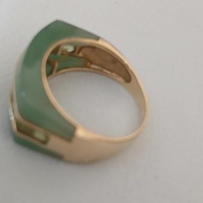 14k 14 K Gold Jade Jadeite ring peridot beautiful band - Size 8