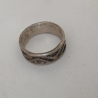 Vintage, Southwestern Style, James Rogers, J. R. Silversmiths, 925 Sterling Silver ring - size 8.5