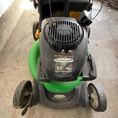 Lawnboy Mower with bag