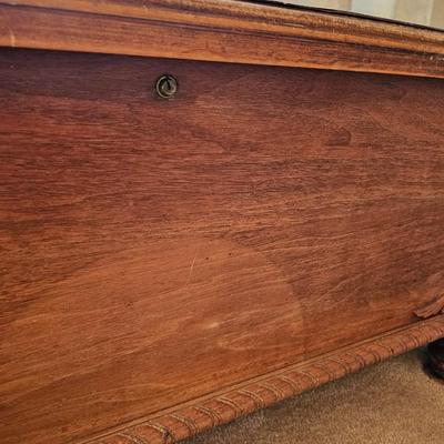 Cedar Craft MFG, Cedar chest made in Cedar Rapids Iowa, April 14, 1932 No. 215-45