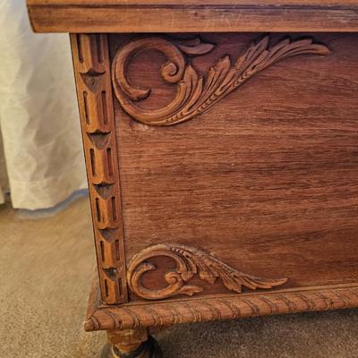 Cedar Craft MFG, Cedar chest made in Cedar Rapids Iowa, April 14, 1932 No. 215-45