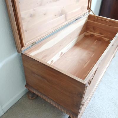 Cedar Craft MFG, Cedar chest made in Cedar Rapids Iowa, April 14, 1932 No. 215-45
