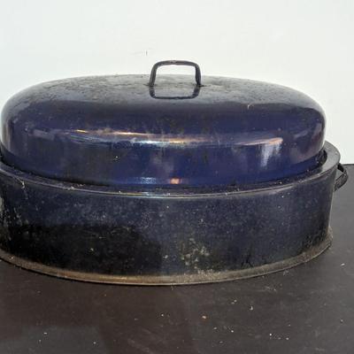 Vintage Blue Enamel Ware Roaster