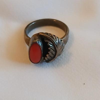 Navajo Handmade Ring 925 Silver Natural Mediterranean Coral setting - Size 5