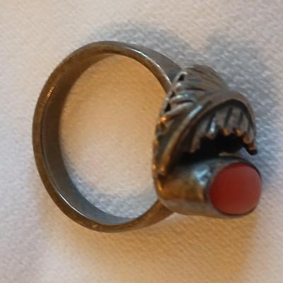 Navajo Handmade Ring 925 Silver Natural Mediterranean Coral setting - Size 5