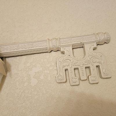 Two wall hanging keys MCM era Dart Industries