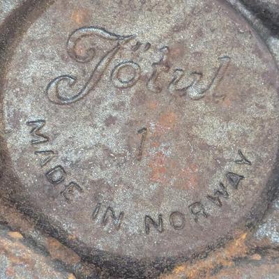 Jotul Made In Norway & Old Mountain & USA Cast Iron Pans