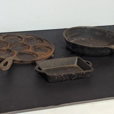 Jotul Made In Norway & Old Mountain & USA Cast Iron Pans