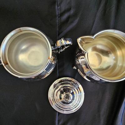 Vintage Oneida Silver Plated 5 Piece Footed Tea & Coffee Set